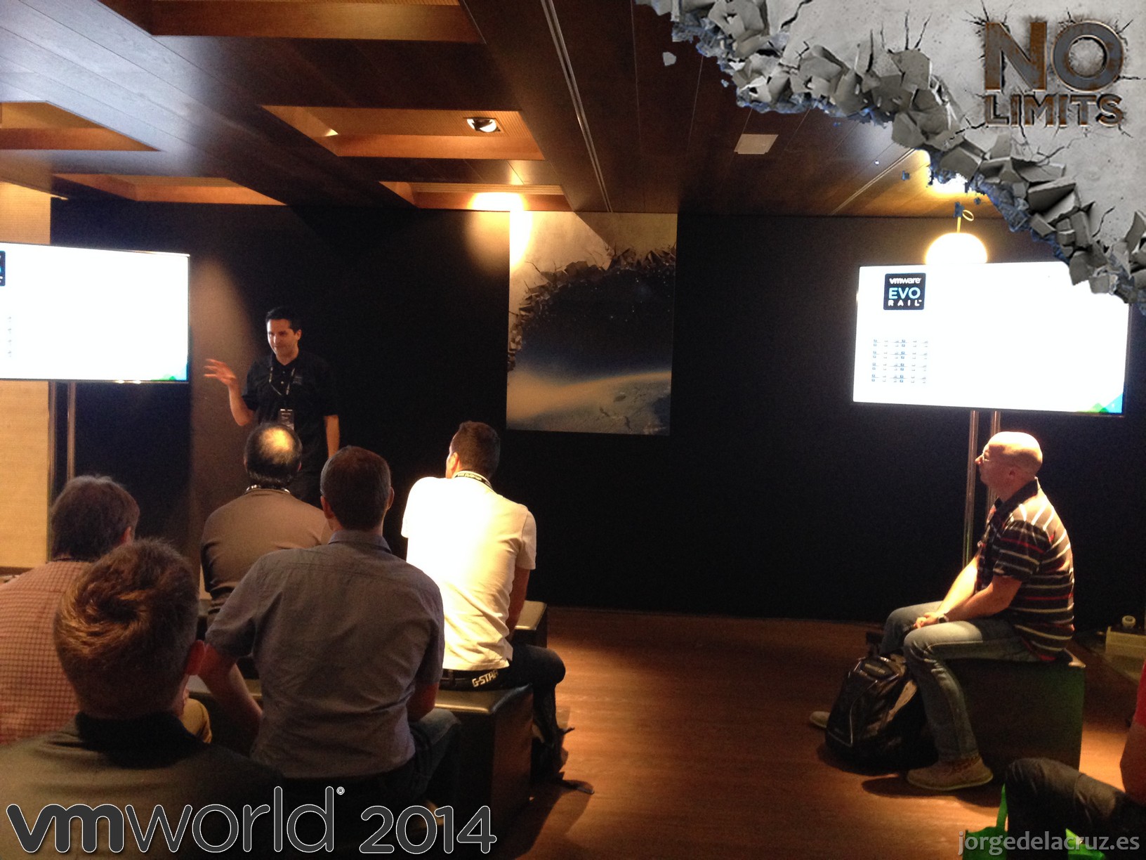 vmworld-019
